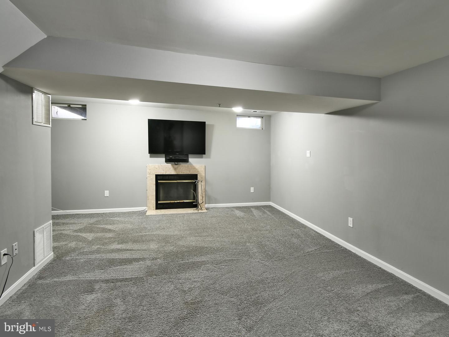 8815 Ashberry Ct Property Photo 36