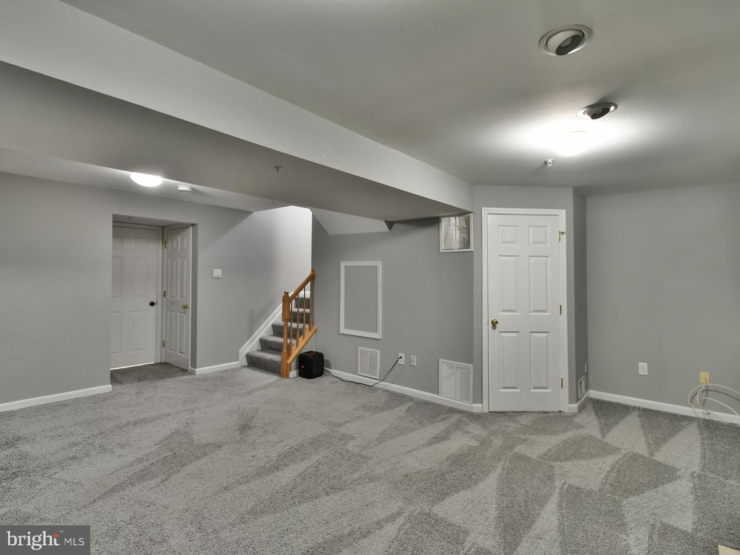 8815 Ashberry Ct Property Photo 39