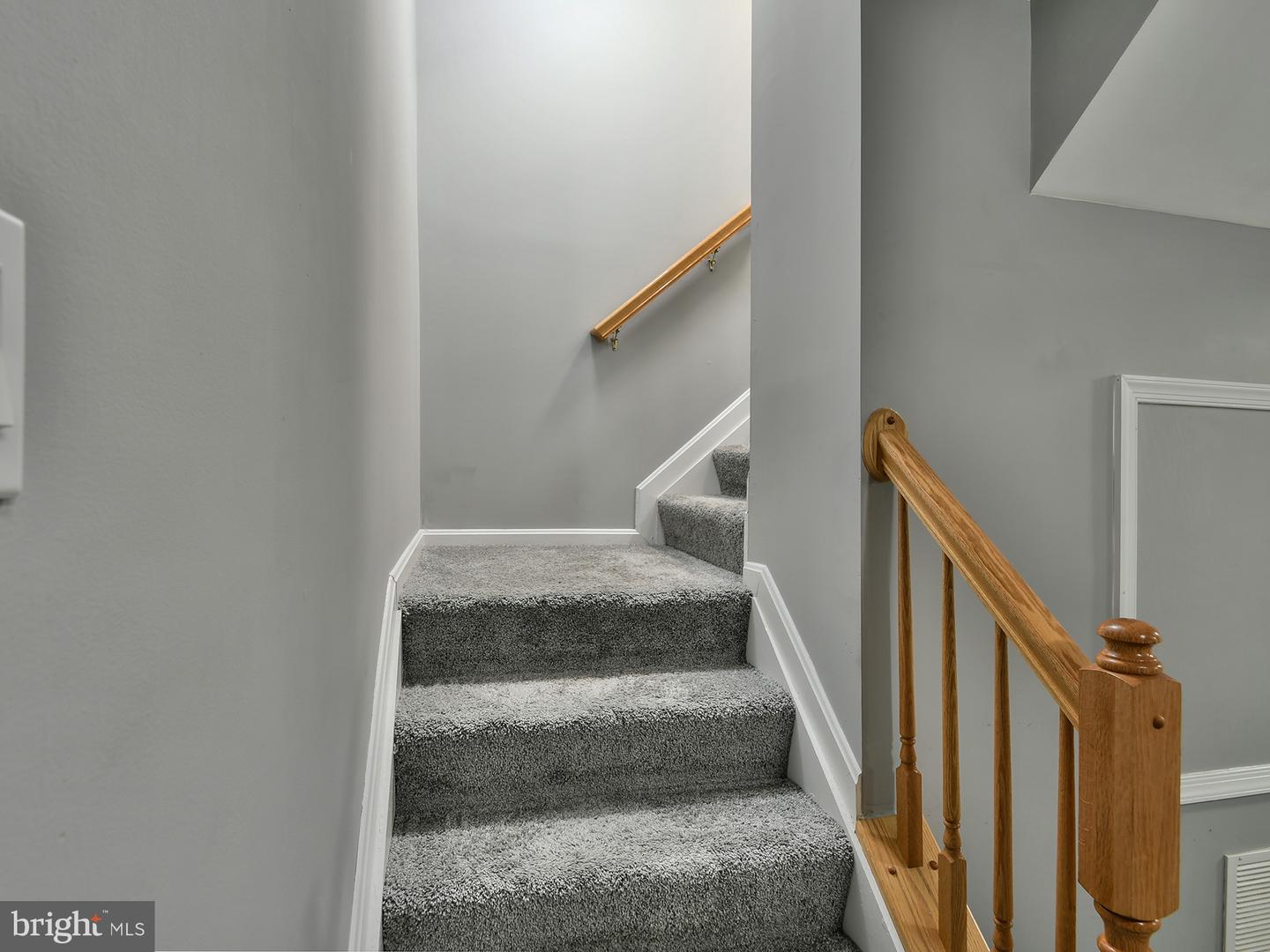 8815 Ashberry Ct Property Photo 45