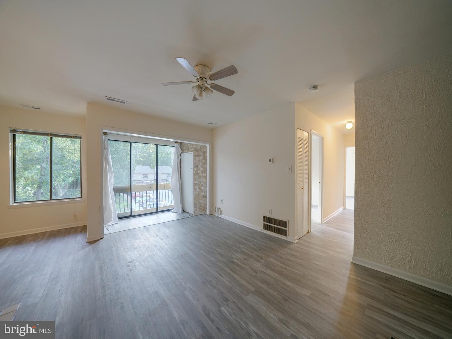 10566 Twin Rivers Rd #f-1 Property Photo 7