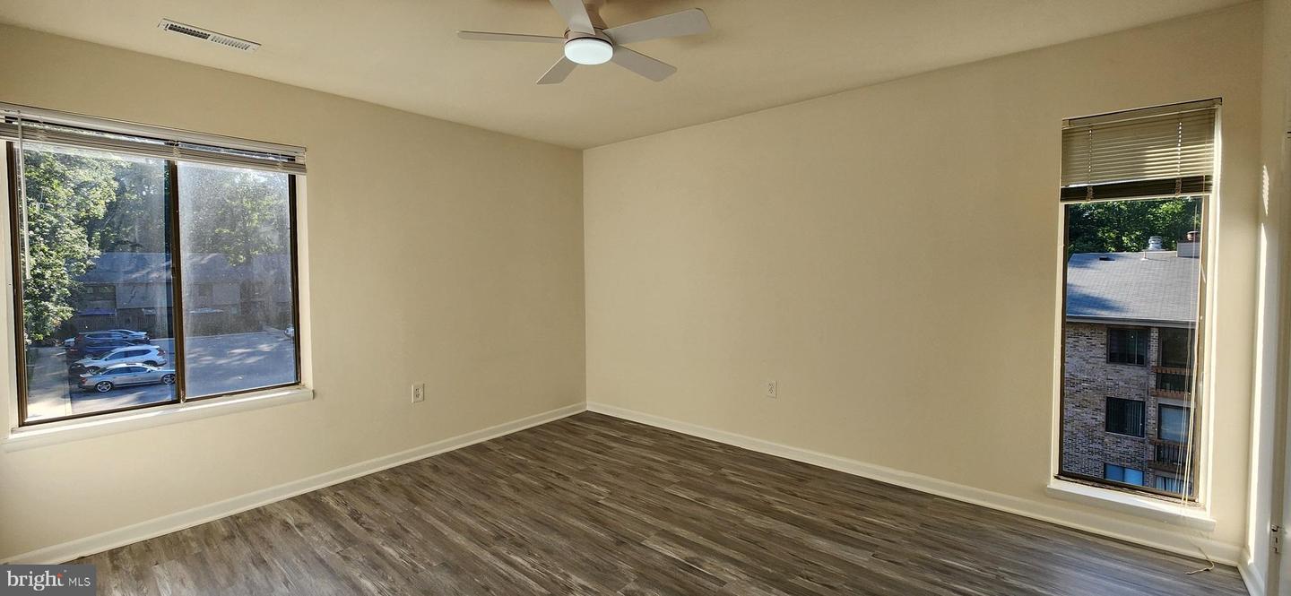 10566 Twin Rivers Rd #f-1 Property Photo 19