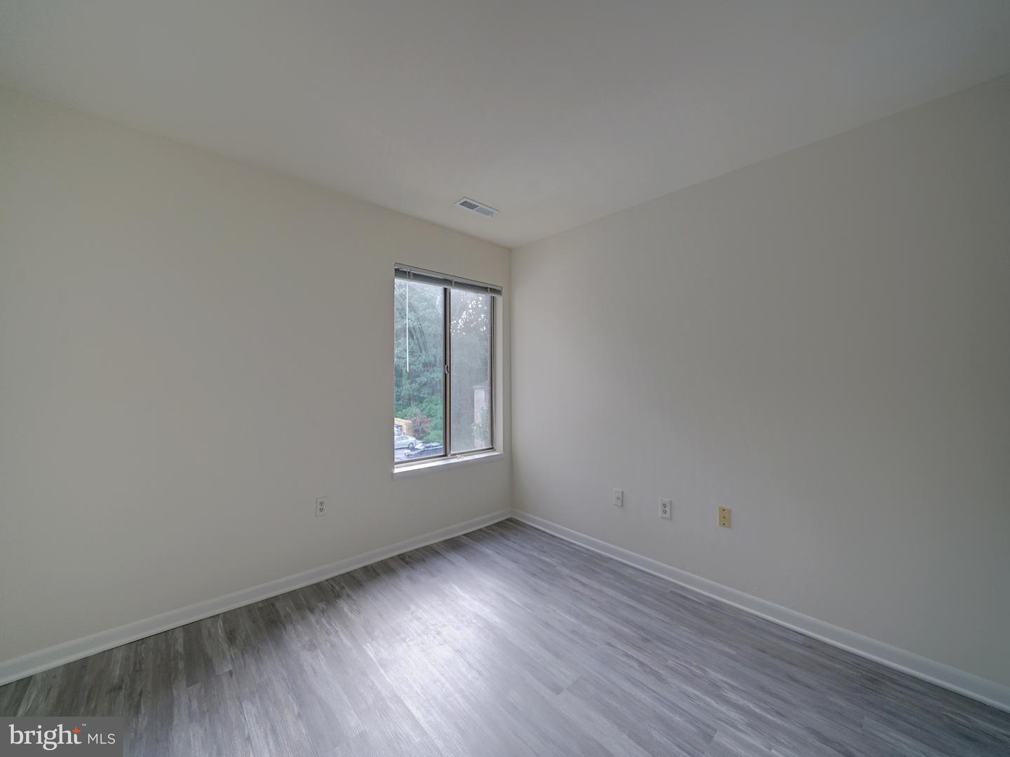 10566 Twin Rivers Rd #f-1 Property Photo 26