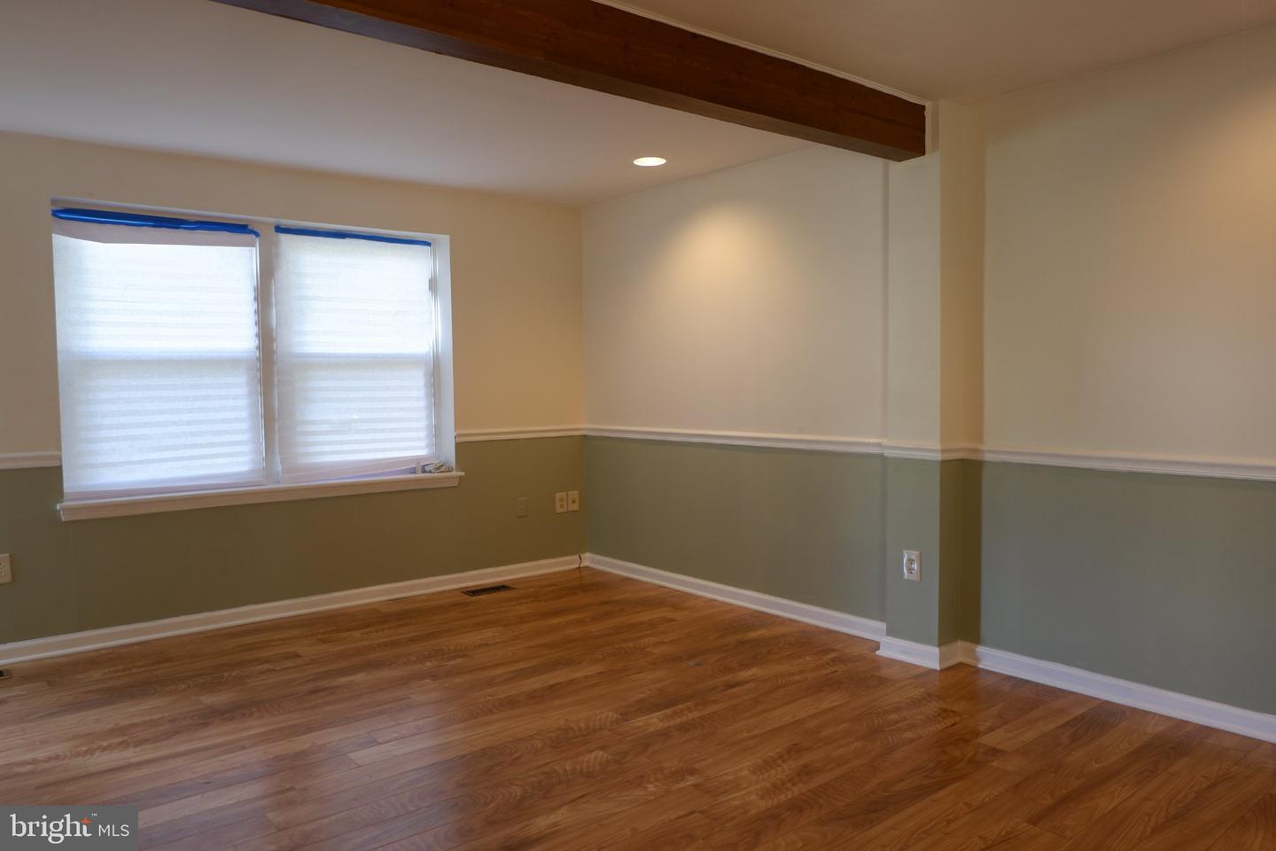 8284 Mary Lee Ln Property Photo 2