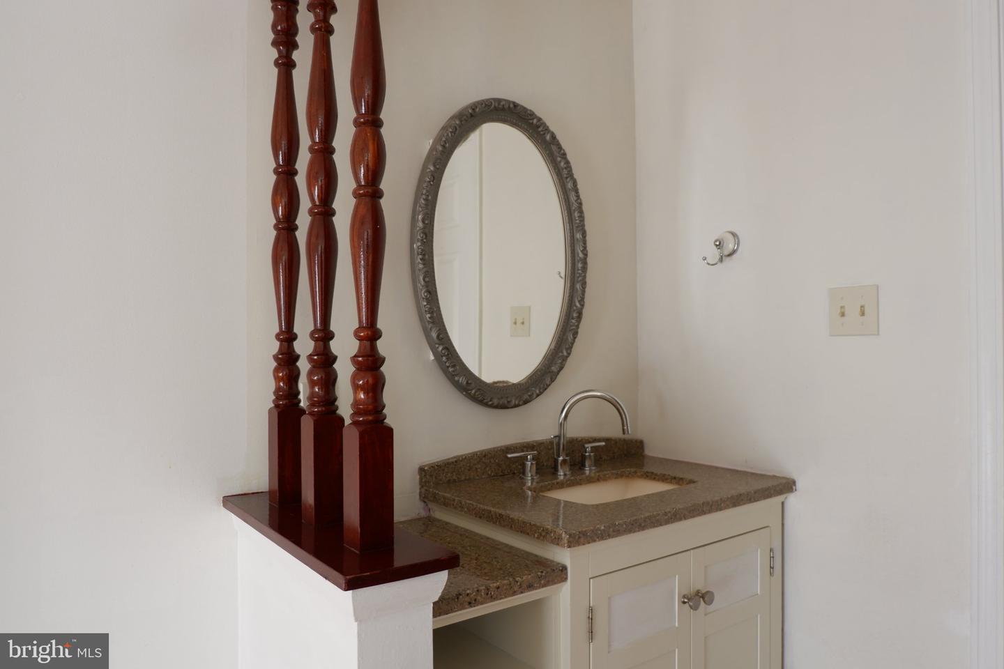 8284 Mary Lee Ln Property Photo 12