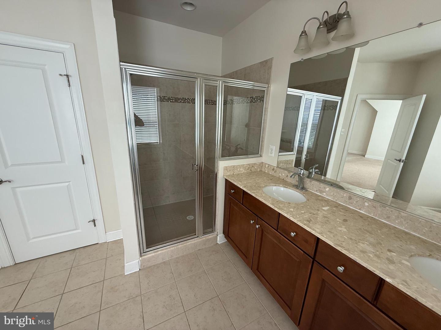 10905 Fairmont Ln Property Photo 7