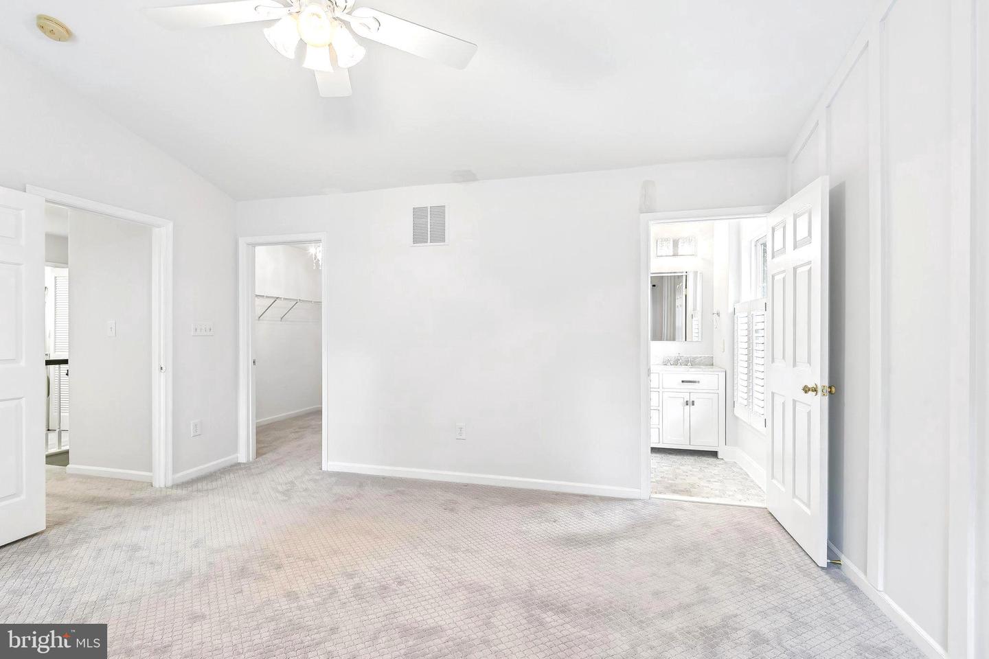 7239 Lyndsey Way Property Photo 17