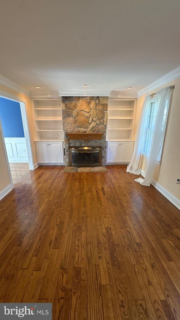 9205 Tunemaker Ter Property Photo 3