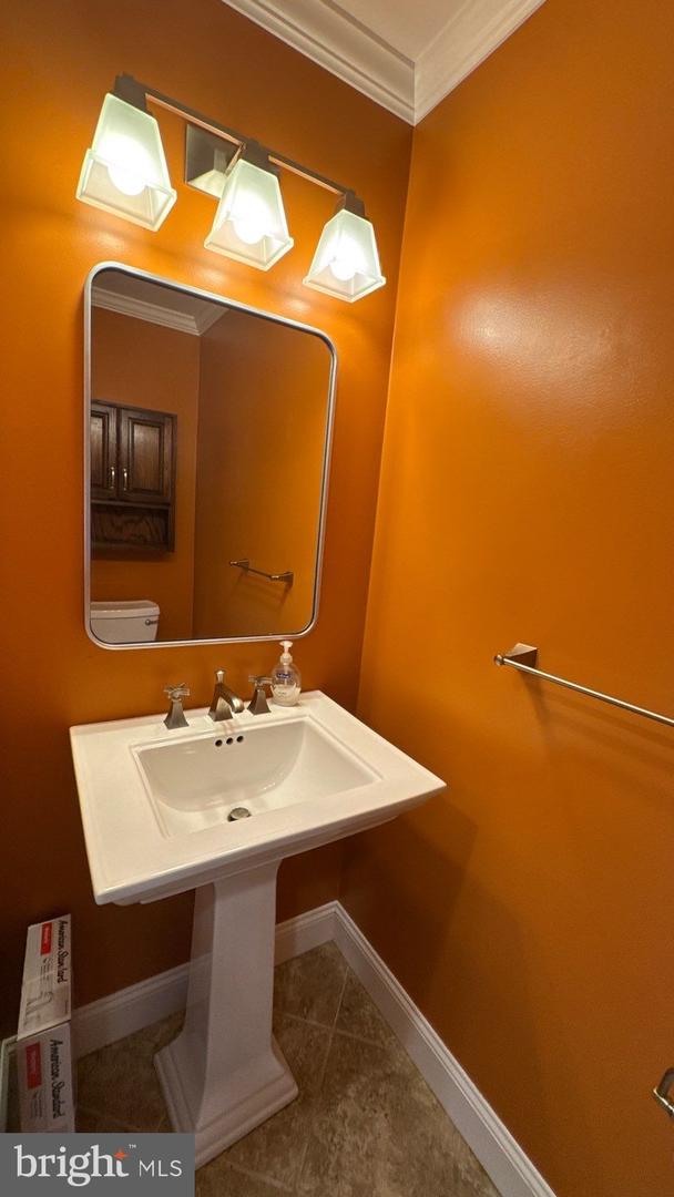 9205 Tunemaker Ter Property Photo 12