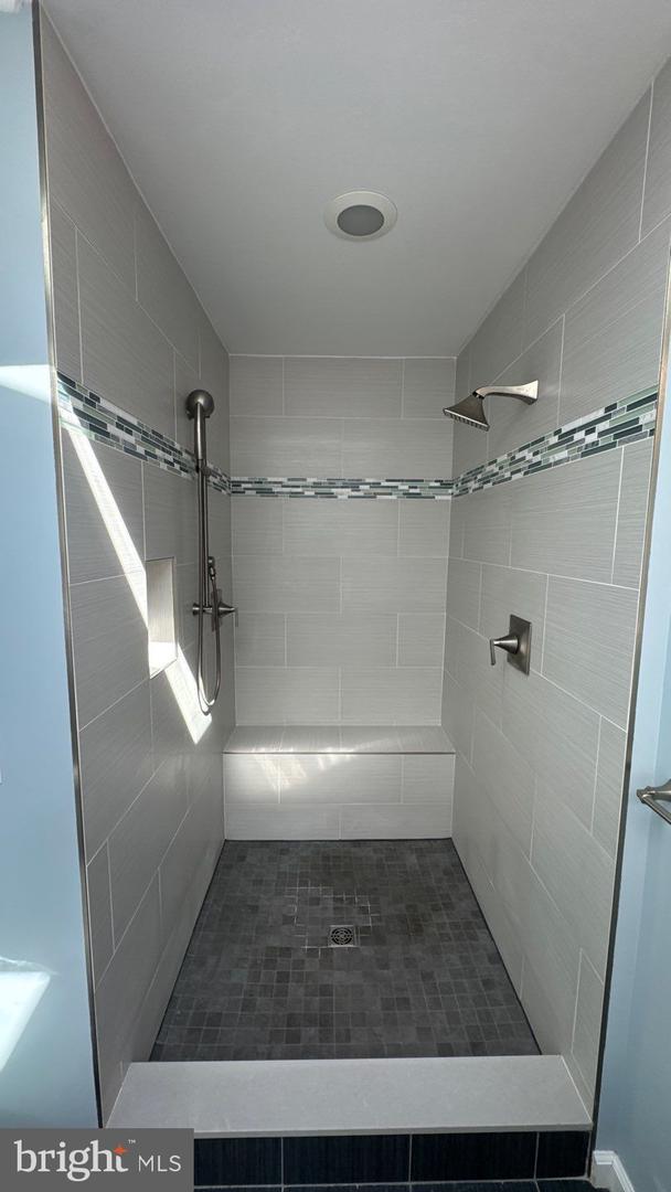 9205 Tunemaker Ter Property Photo 18