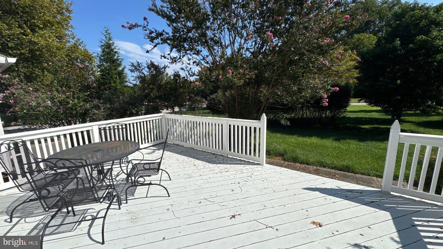9205 Tunemaker Ter Property Photo 28