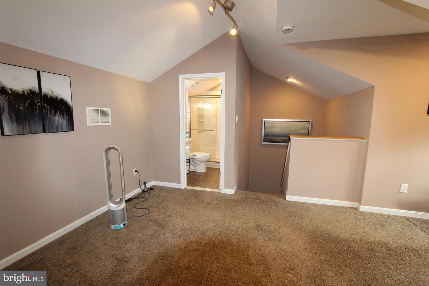 5145 Columbia Rd #831 Property Photo 28