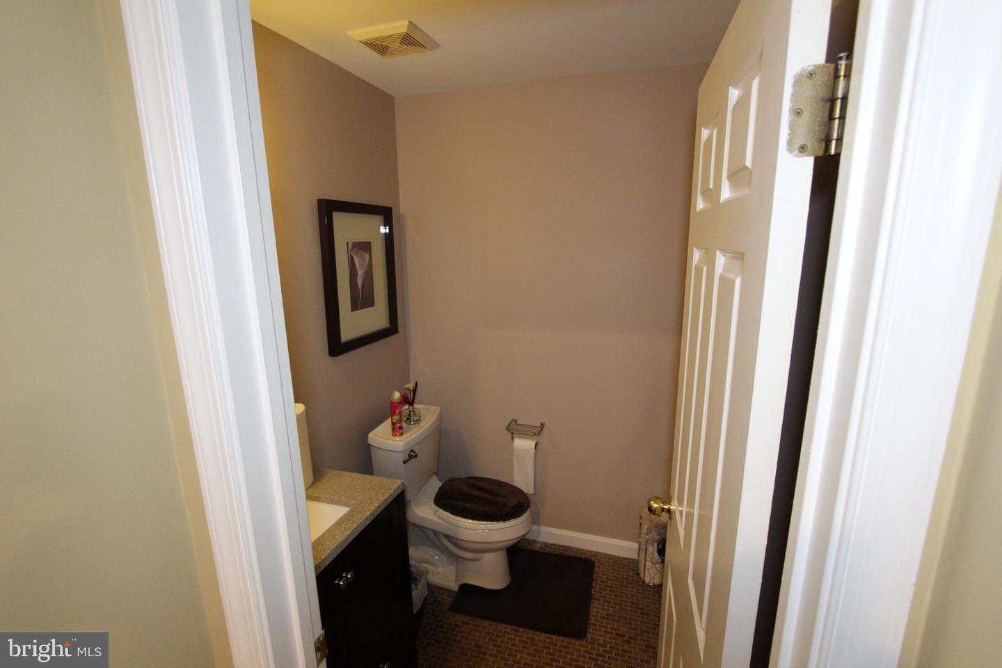 5145 Columbia Rd #831 Property Photo 33