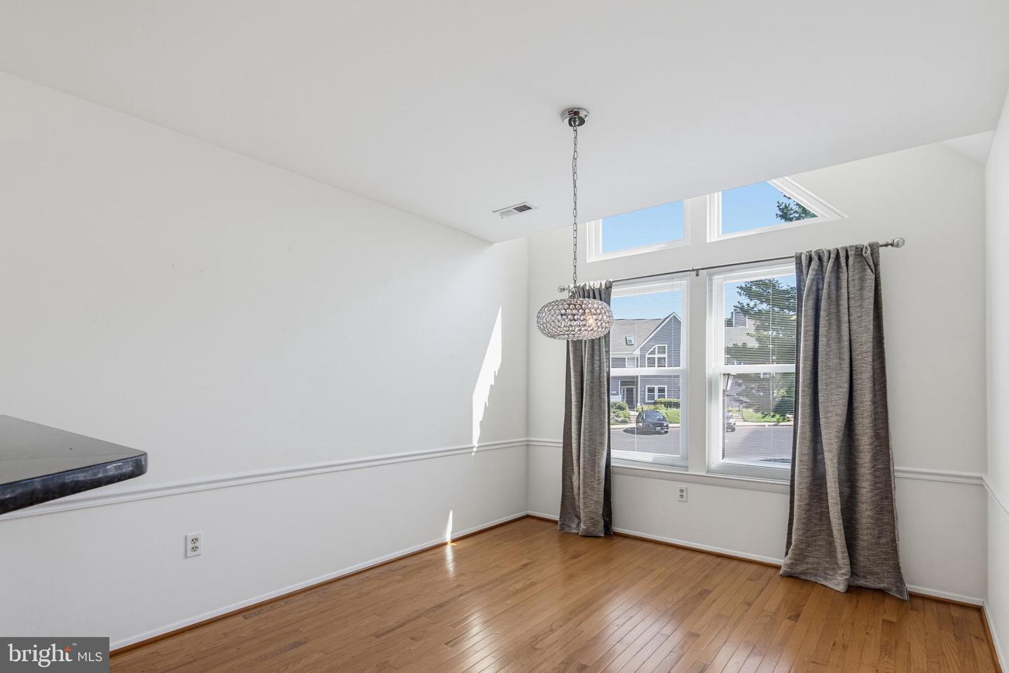 7724 Mayfair Cir Property Photo 20