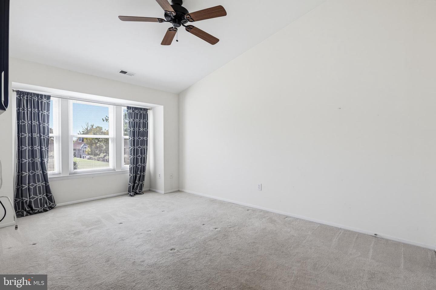 7724 Mayfair Cir Property Photo 33