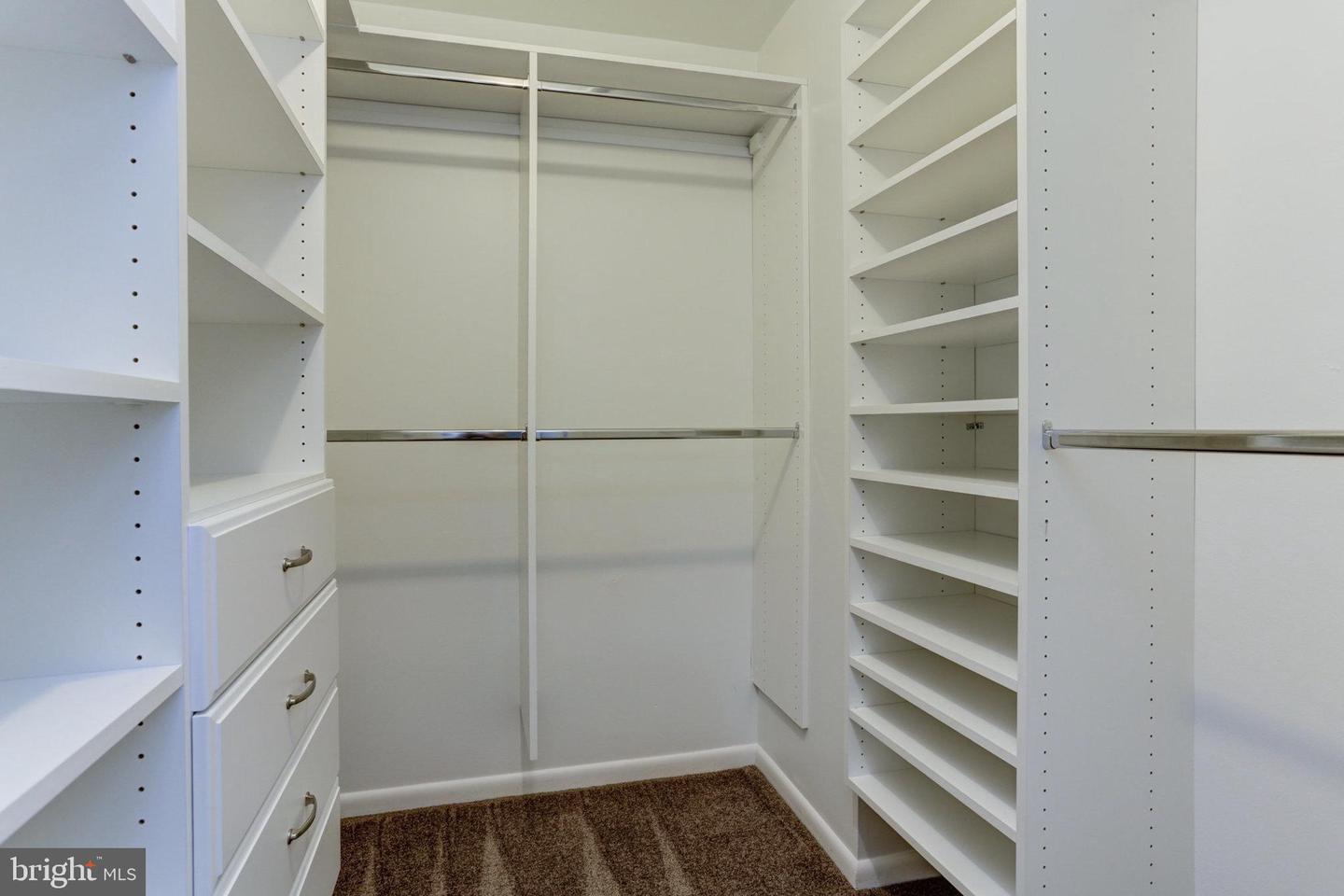 10373 Currycomb Ct Property Photo 21