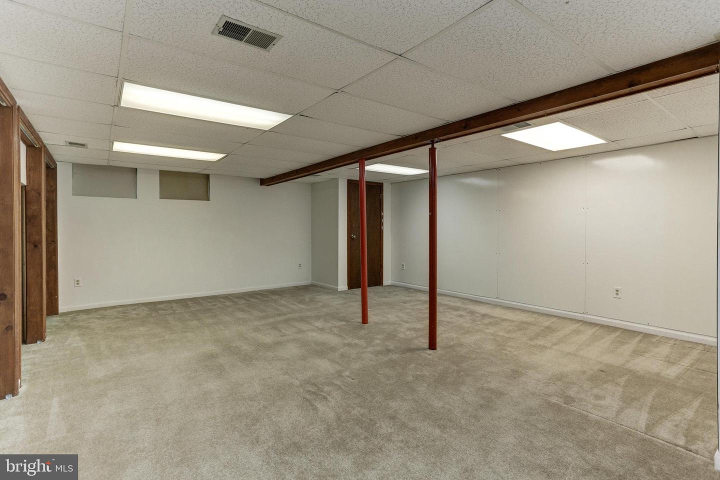 10373 Currycomb Ct Property Photo 29