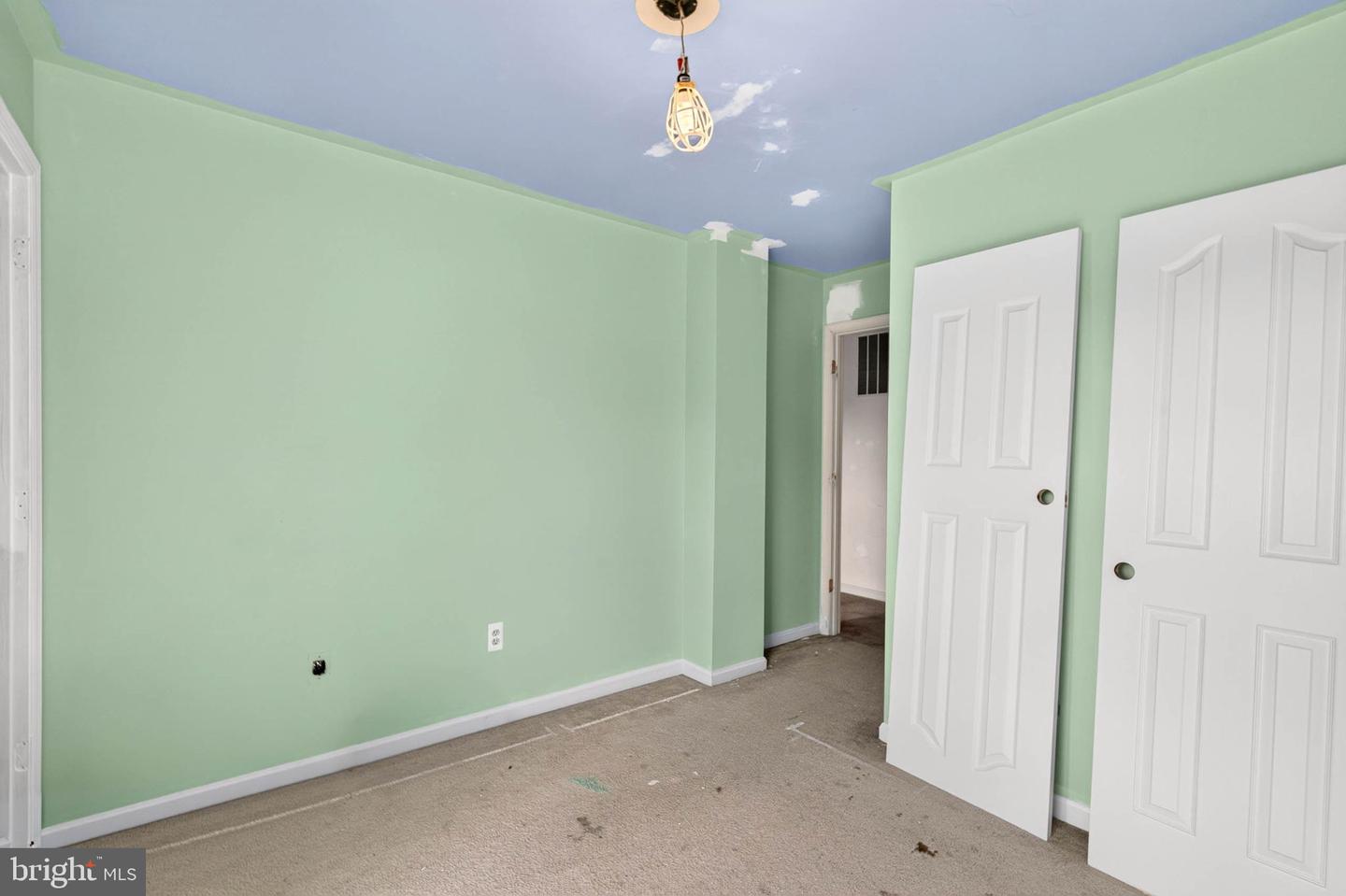 5468 Hunting Horn Dr Property Photo 25