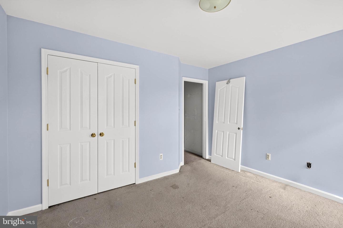 5468 Hunting Horn Dr Property Photo 28