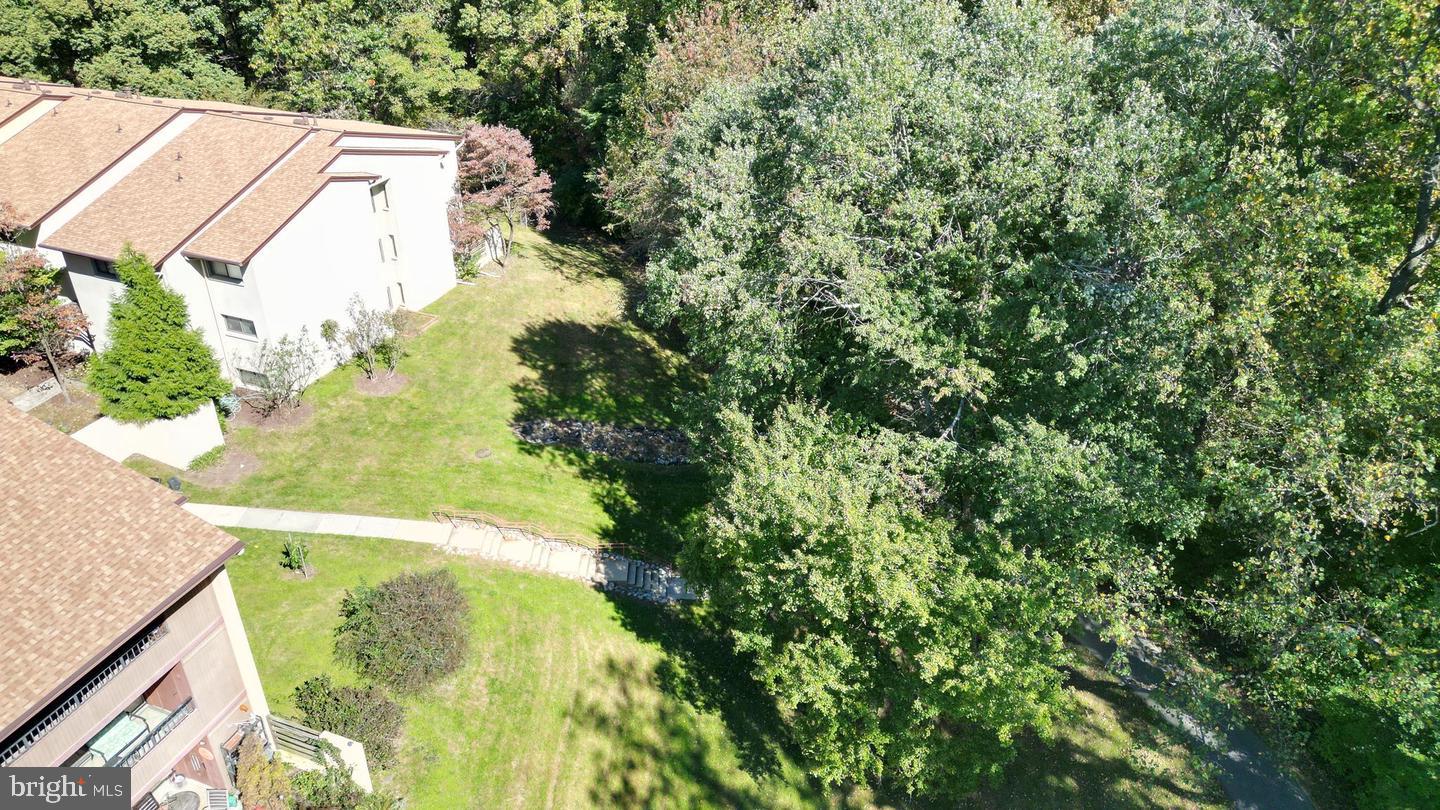 5667 Harpers Farm Rd #e Property Photo 37
