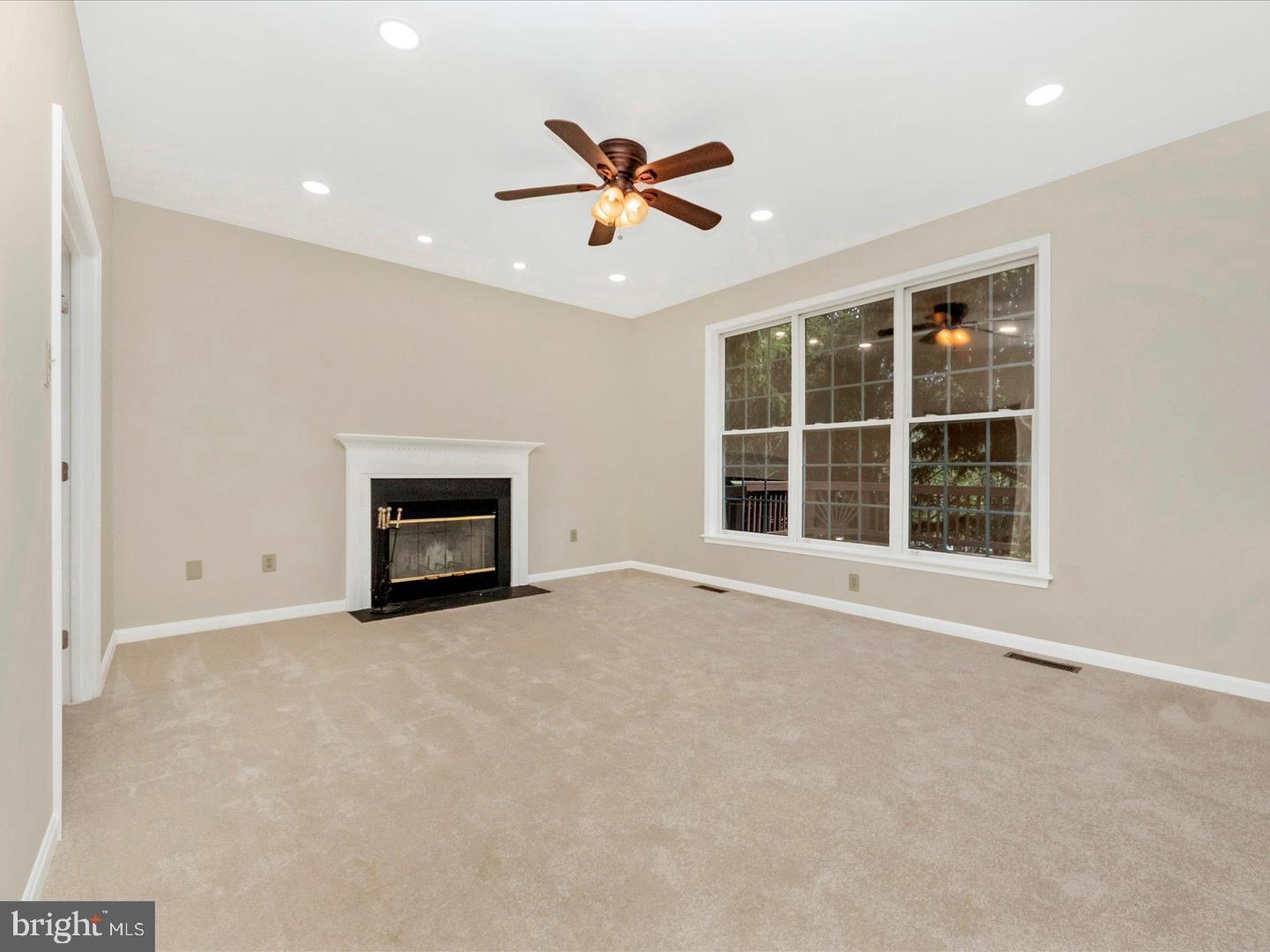 6405 Quiet Night Ride Property Photo 18