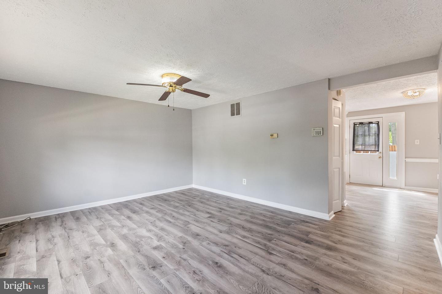 9203 Redbridge Ct Property Photo 7