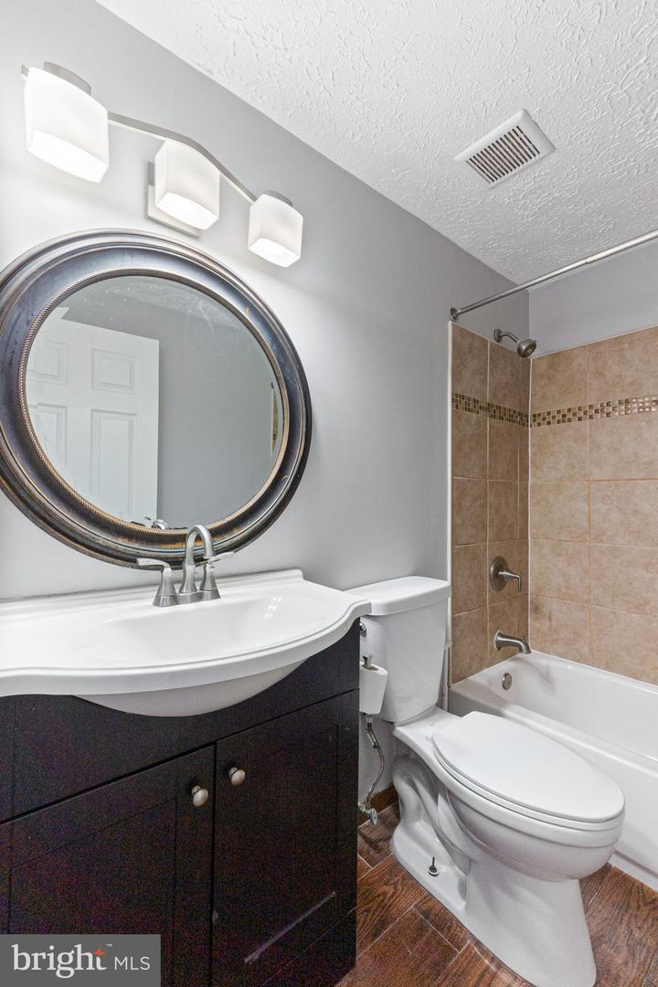 9203 Redbridge Ct Property Photo 22
