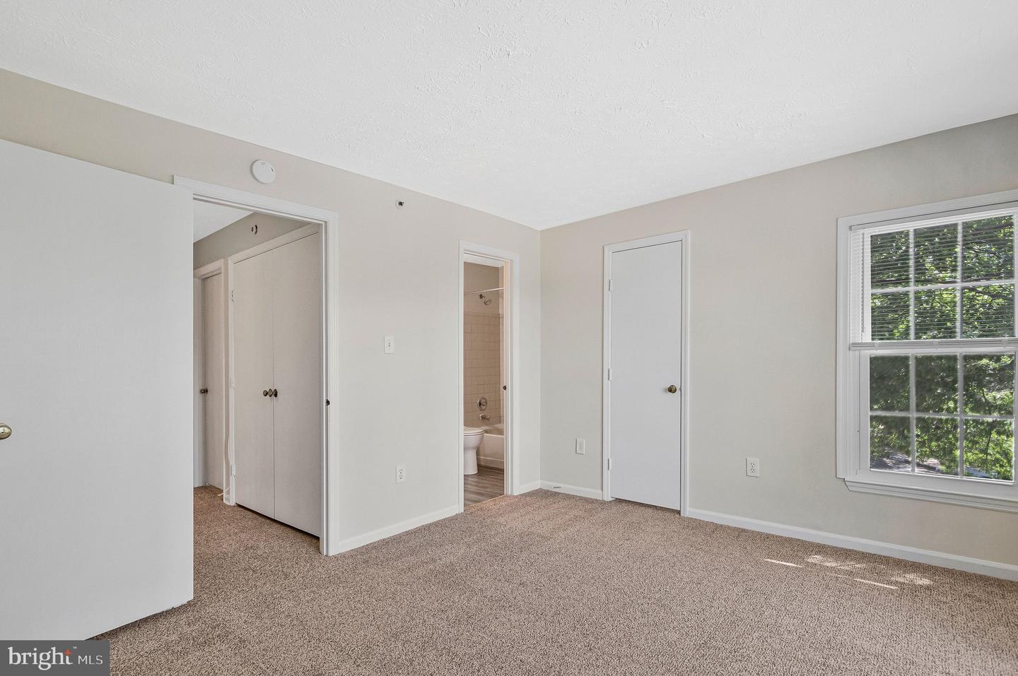 6450 Green Field Rd #3-307 Property Photo 17