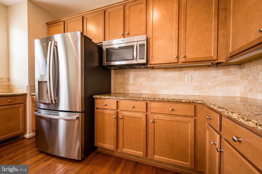9829 Solar Crse Property Photo 14