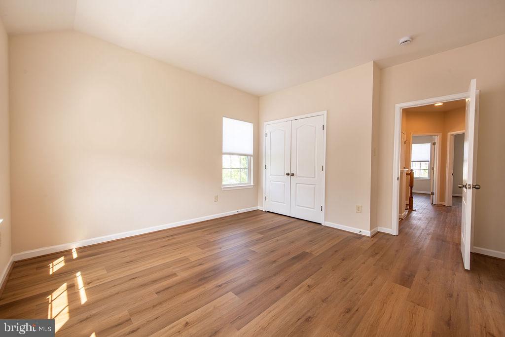 9829 Solar Crse Property Photo 18