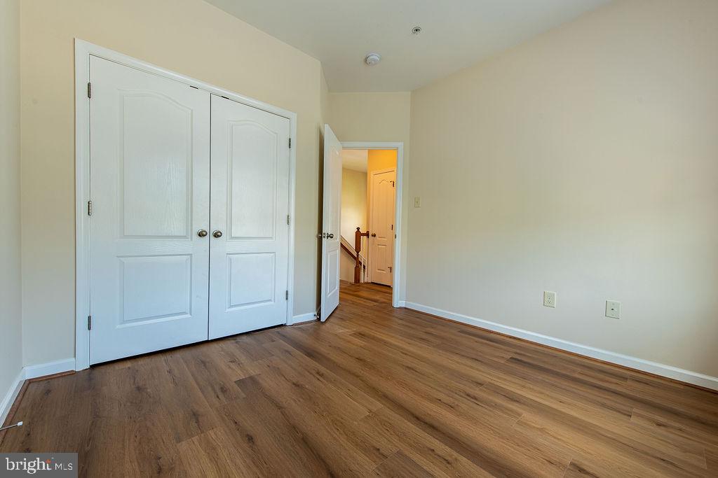 9829 Solar Crse Property Photo 25