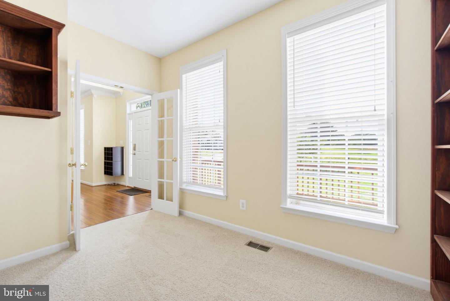 8625 Tower Dr Property Photo 15