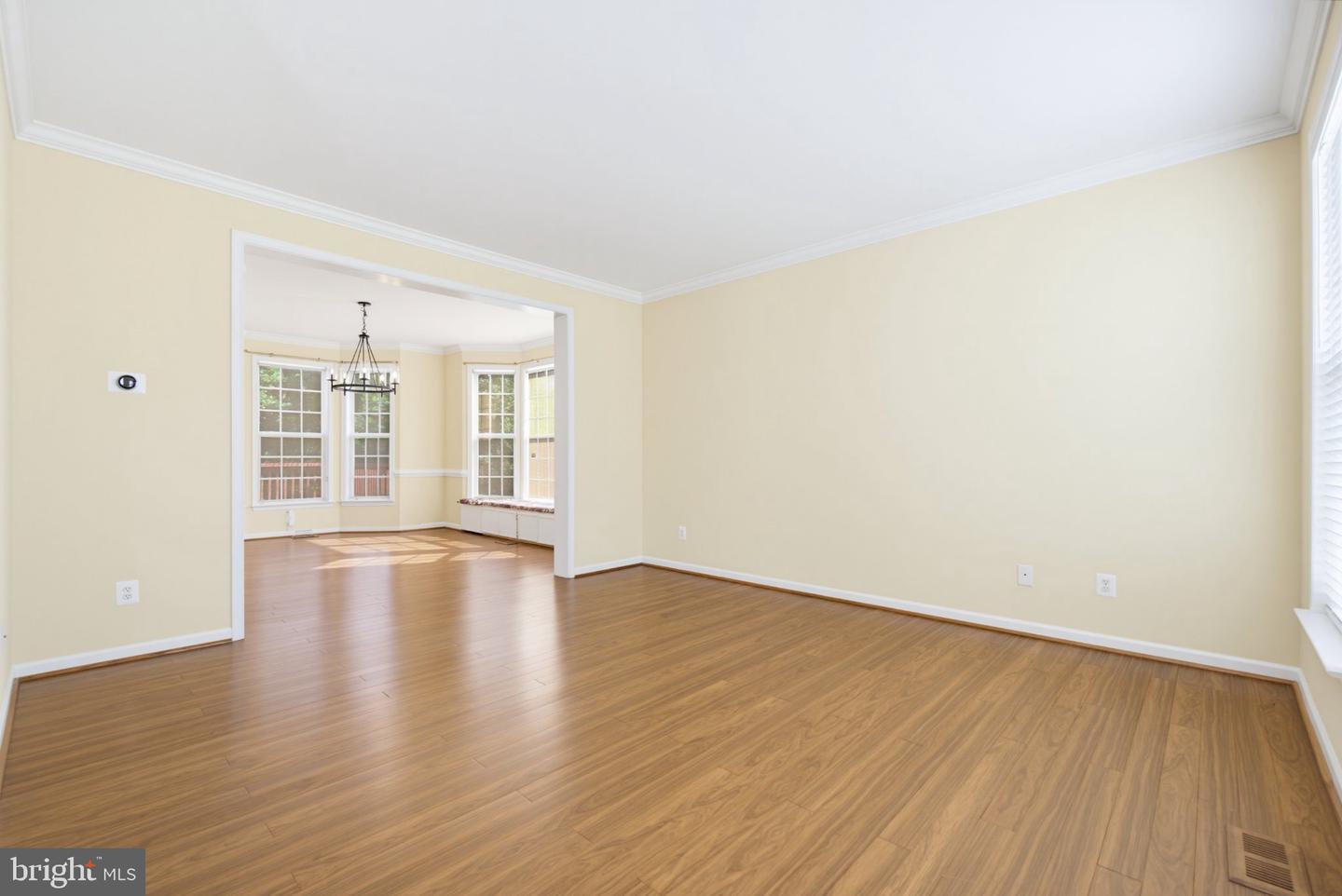 8625 Tower Dr Property Photo 19