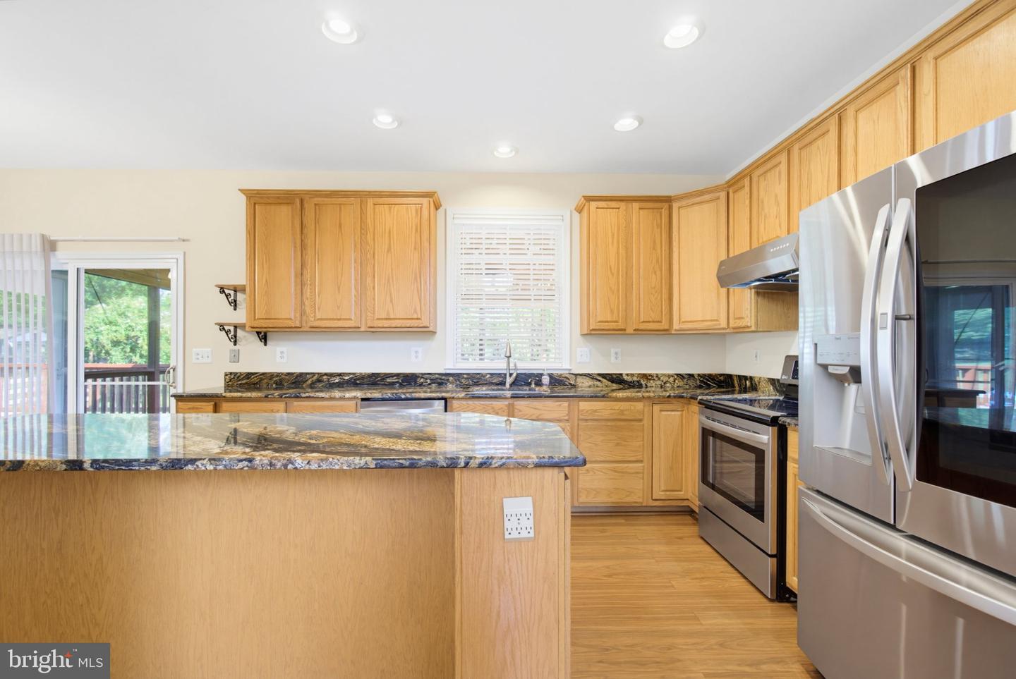 8625 Tower Dr Property Photo 24