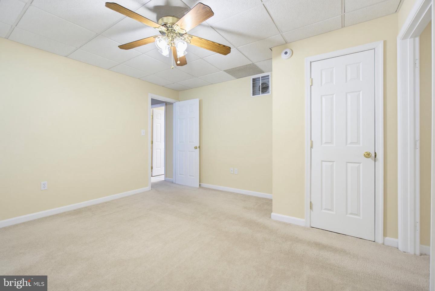 8625 Tower Dr Property Photo 48