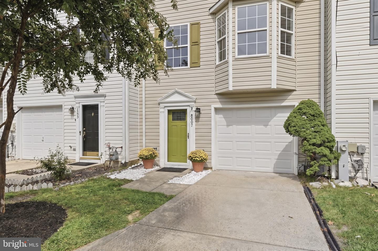 8867 Goose Landing Cir Property Photo 2