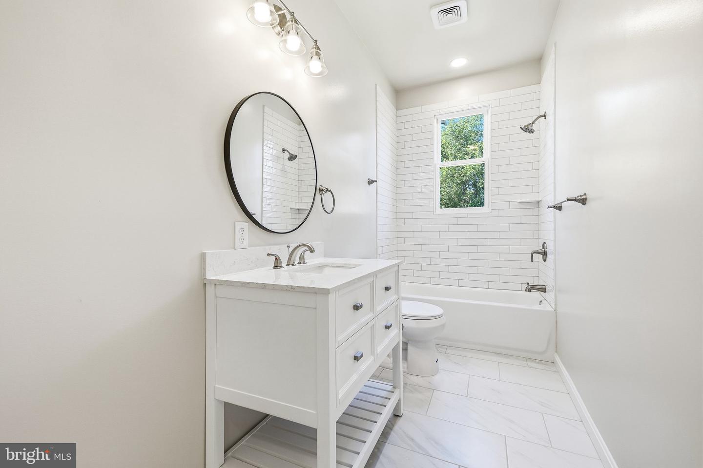 692 Ridge Property Photo 14