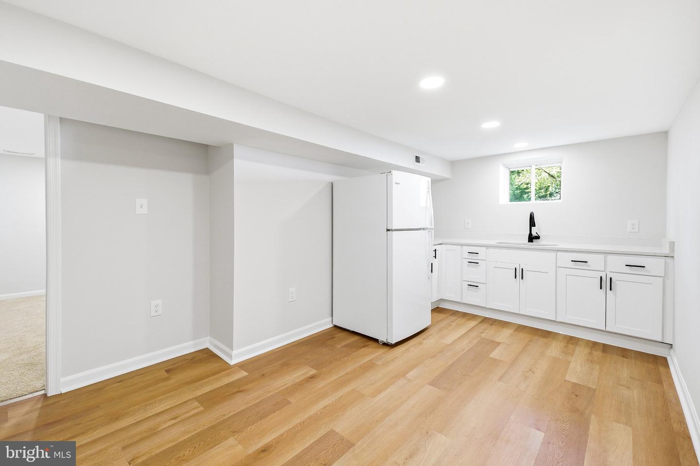 692 Ridge Property Photo 27