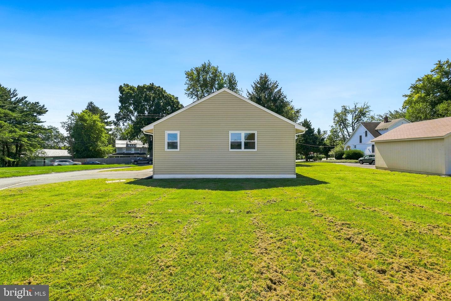 692 Ridge Property Photo 30