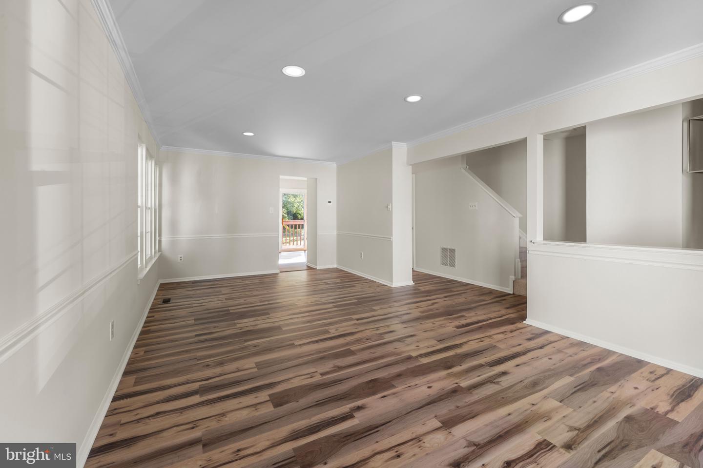 11716 Stonegate Ln Property Photo 7