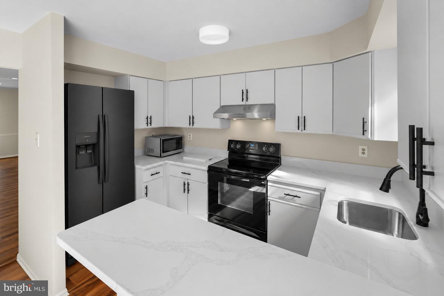 11716 Stonegate Ln Property Photo 12