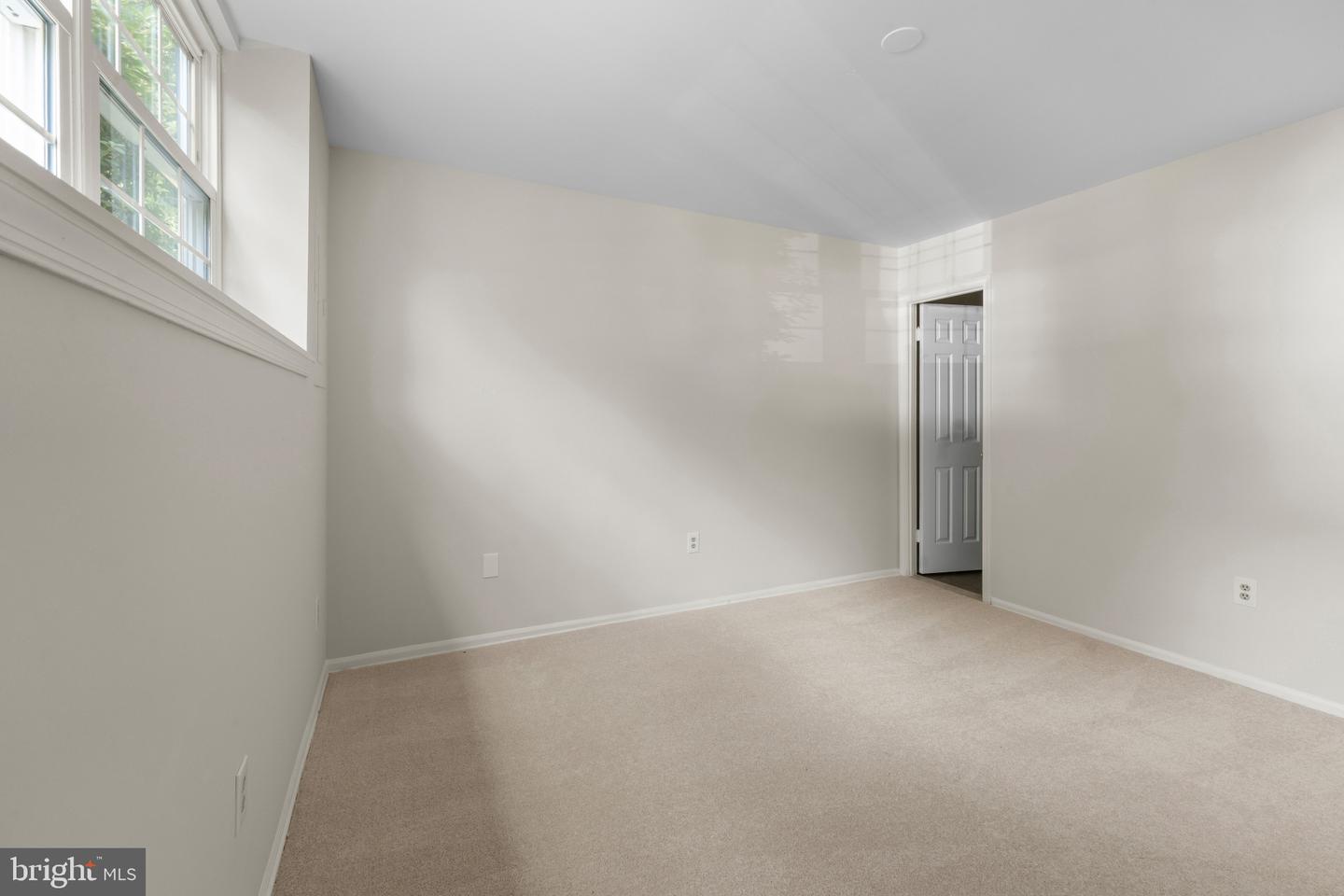 11716 Stonegate Ln Property Photo 32