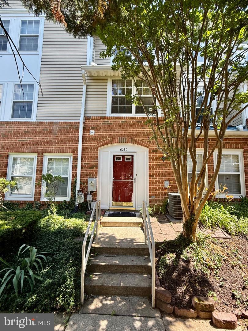 6235 Sandpiper Ct Sw #2 Property Photo 1