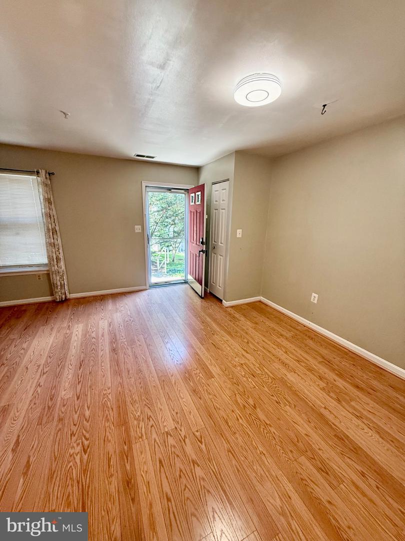 6235 Sandpiper Ct Sw #2 Property Photo 3