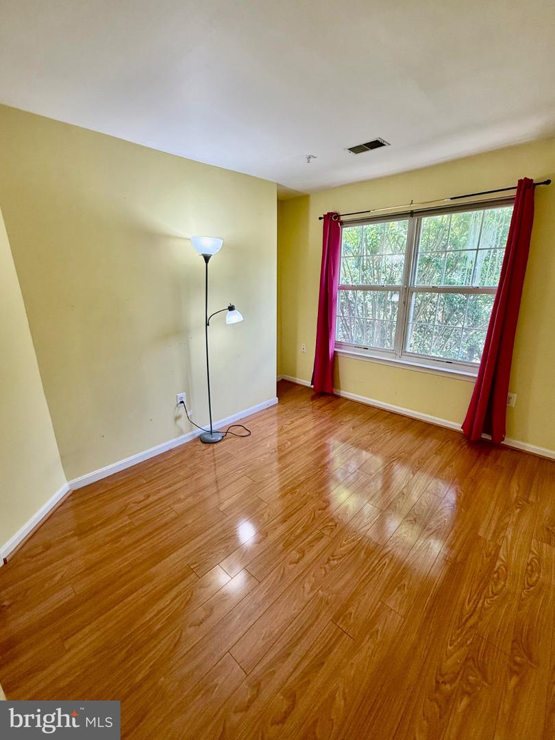 6235 Sandpiper Ct Sw #2 Property Photo 8