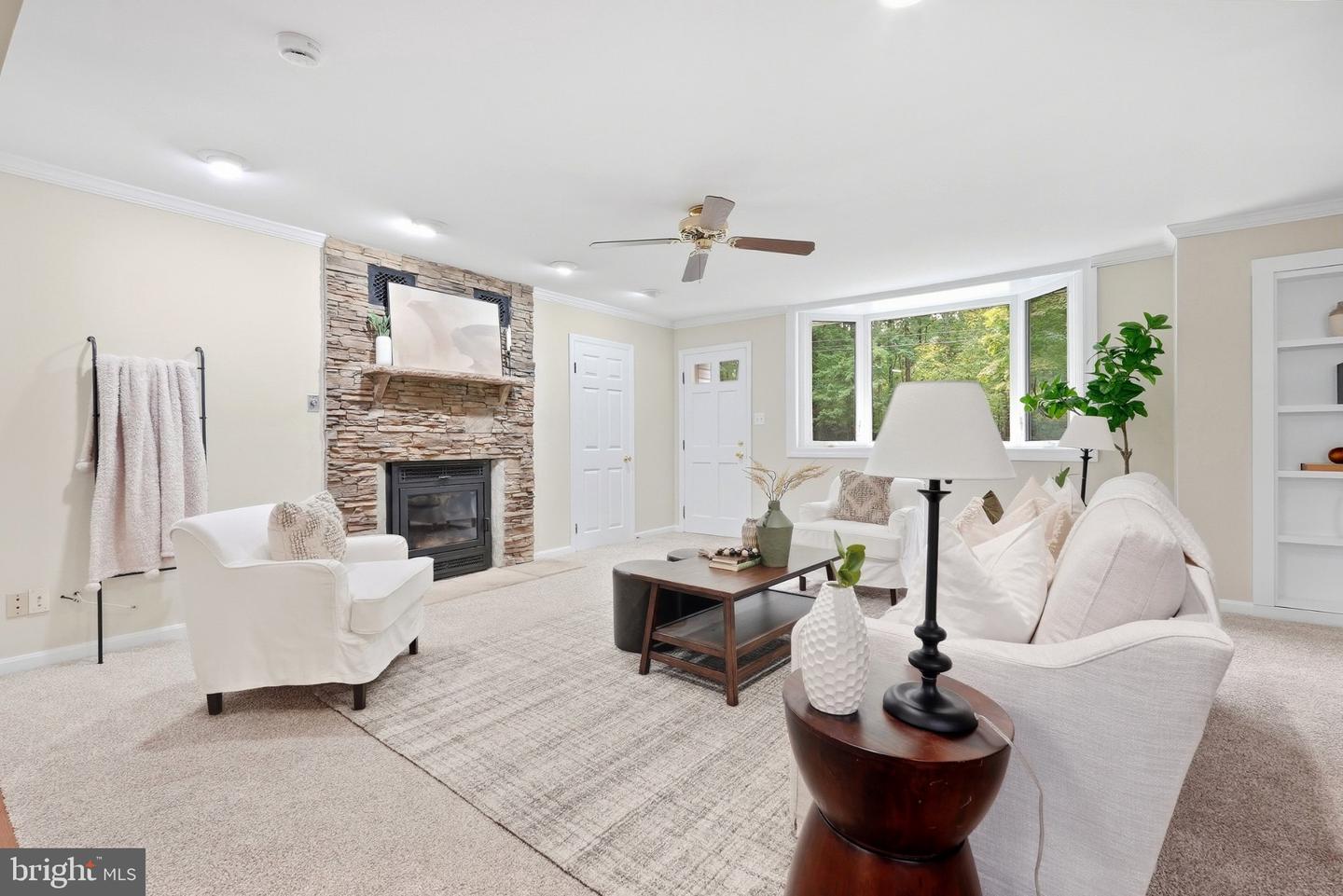 2555 Sand Hill Property Photo 5