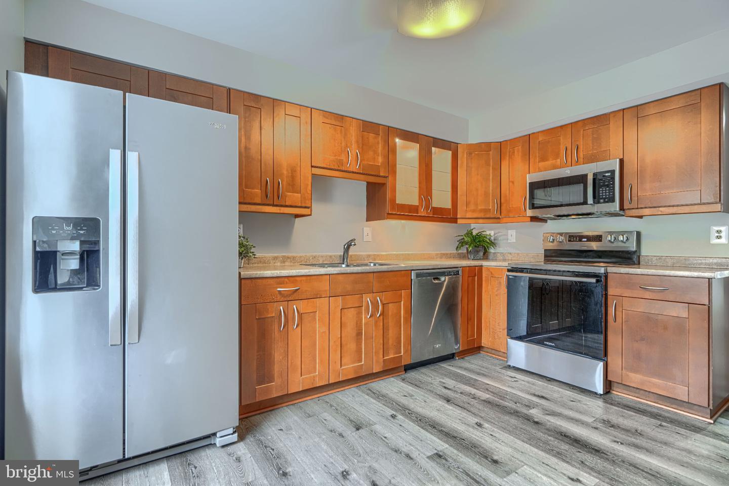 10718 Bridlerein Ter Property Photo 6