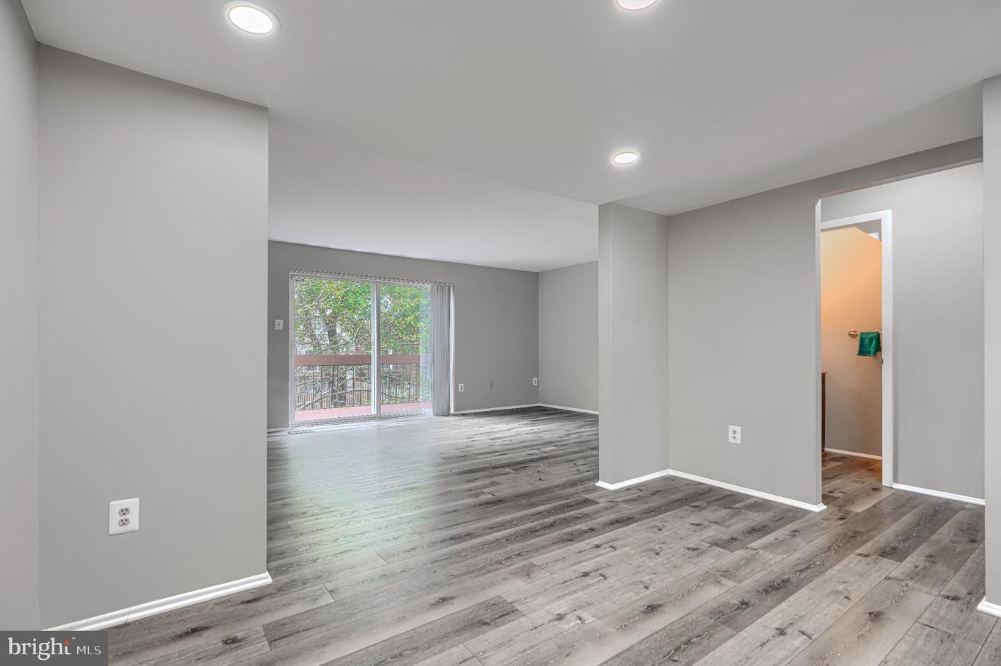 10718 Bridlerein Ter Property Photo 10