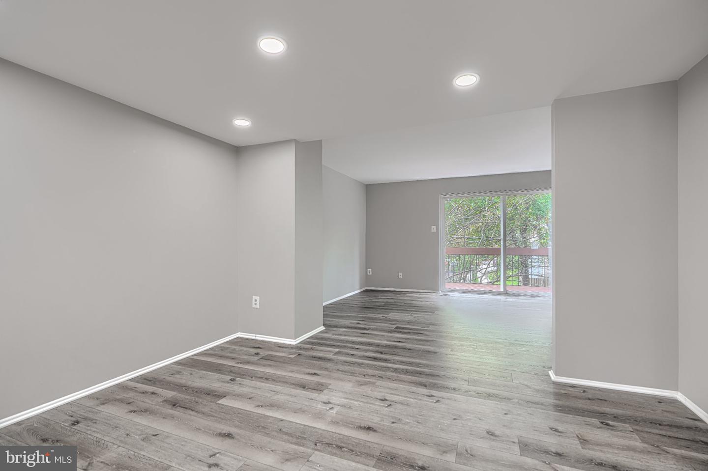 10718 Bridlerein Ter Property Photo 11