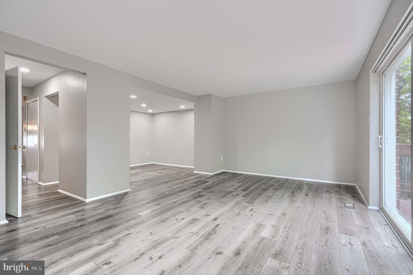 10718 Bridlerein Ter Property Photo 15