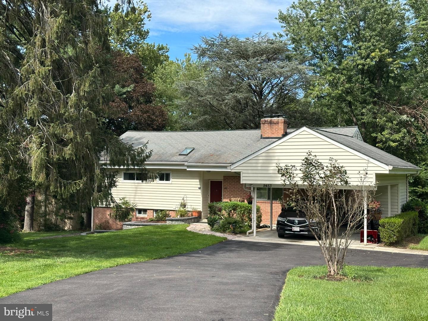 9453 PENFIELD CT Property Photo 1